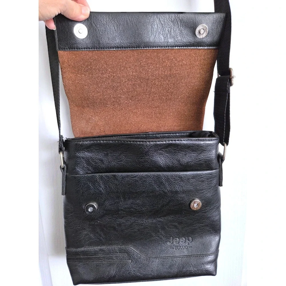 Jeep Buluo Black Vegan Leather Crossbody Messenger Bag Adjustable Strap